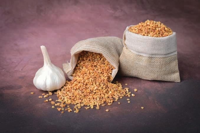 Garlic Chopped 3-5 mm