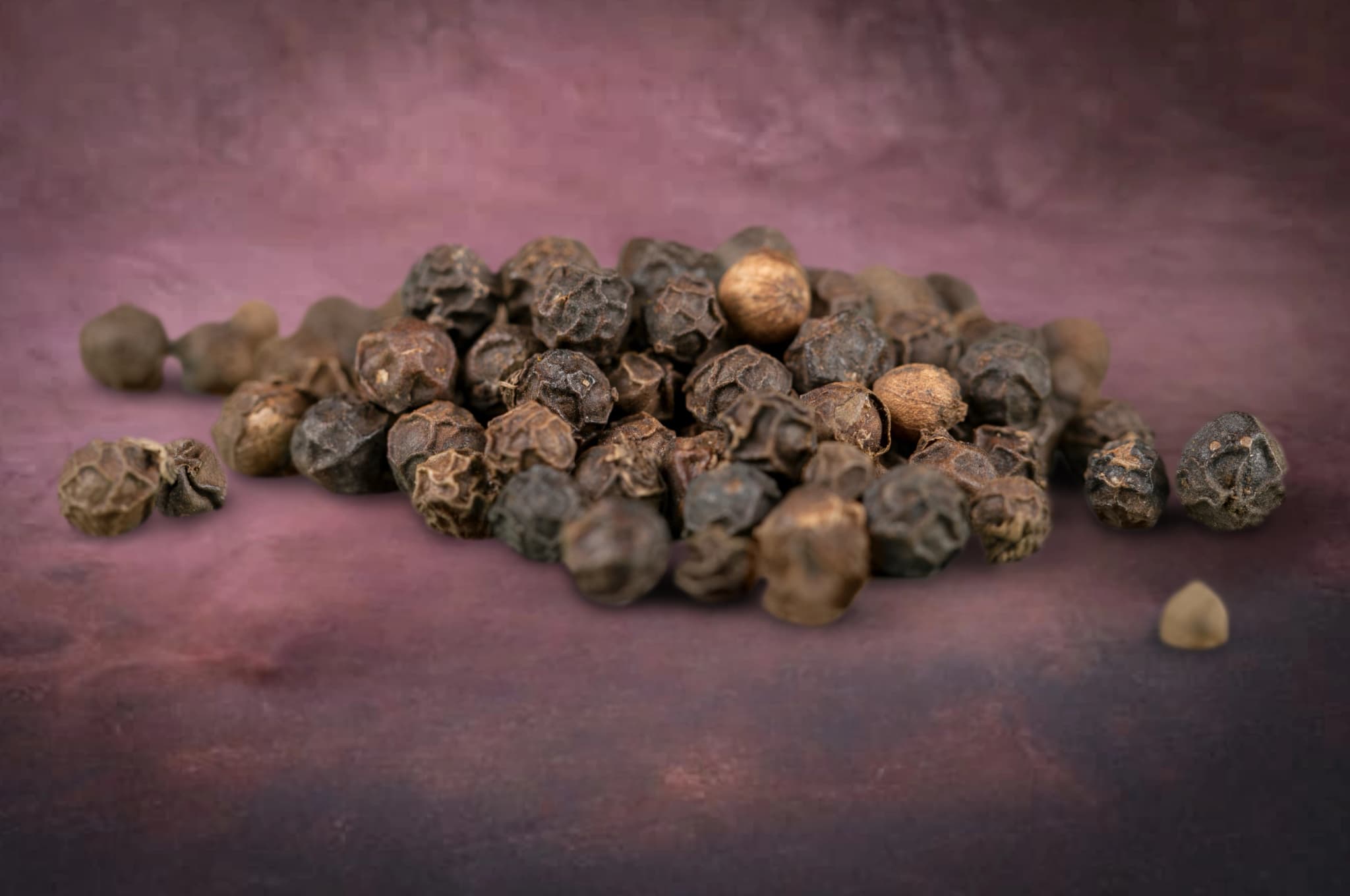 Pepper (Piper nigrum)